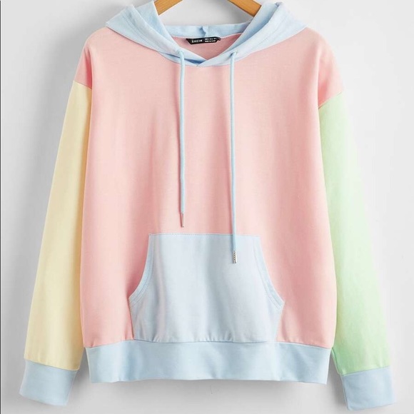 Sweaters - Plus Colorblock Kangaroo Pocket Drawstring Hoodie